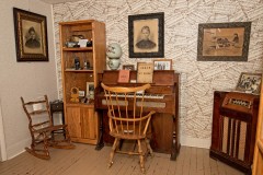 Hoof-Prinfs-of-the-Past-11